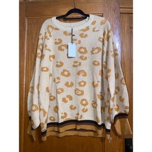 Andree brand sweater